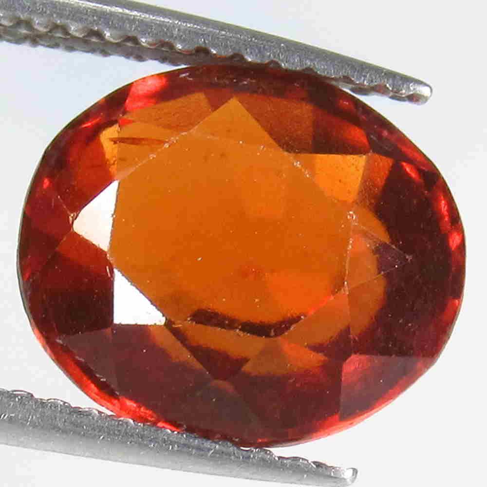 4.25 Cts Natural Garnet (1 of 2)