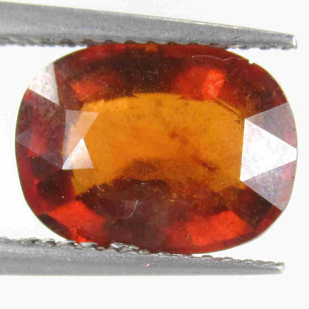 4.55 Cts Natural Garnet (1 of 2)
