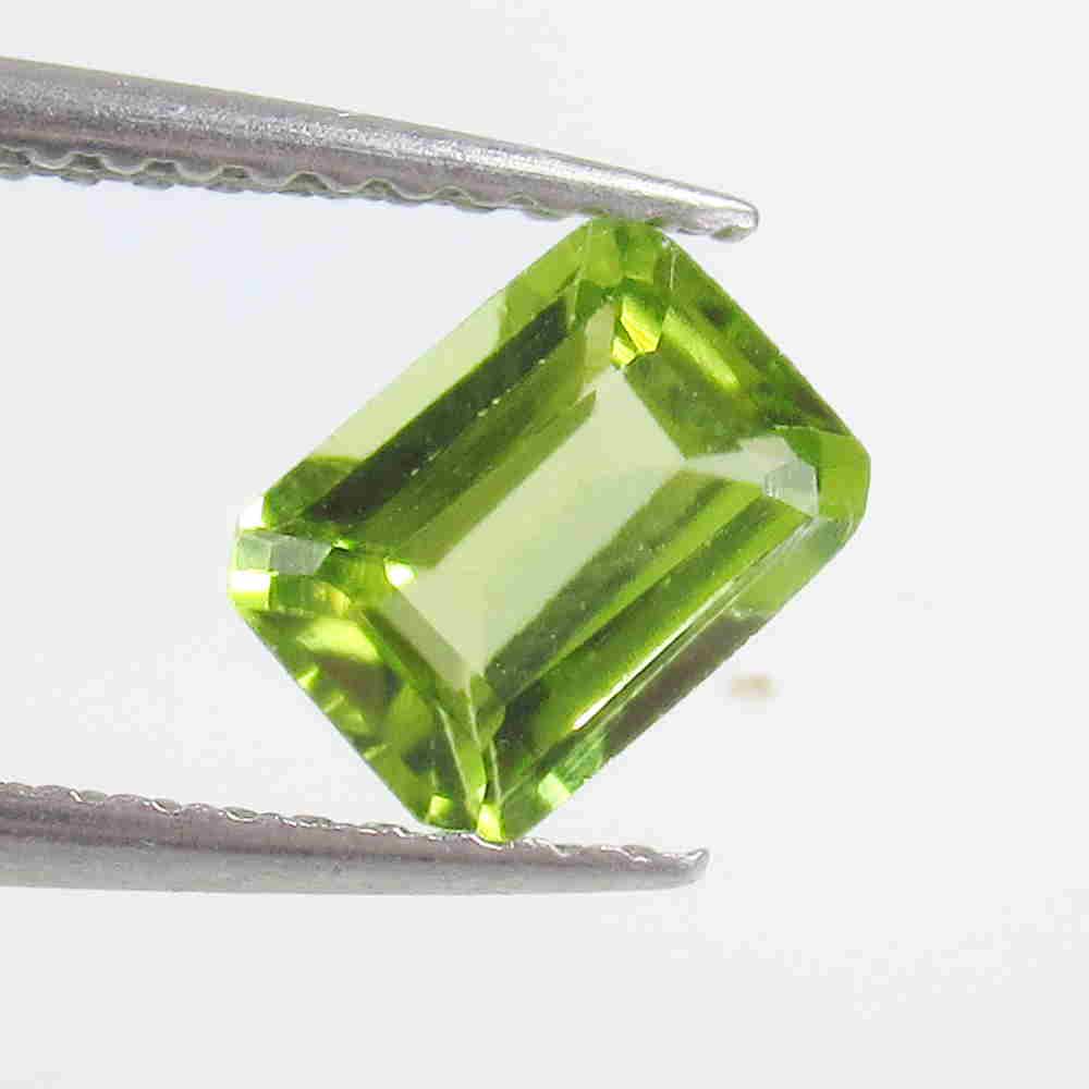 1.03 Cts Natural Peridot (1 of 2)