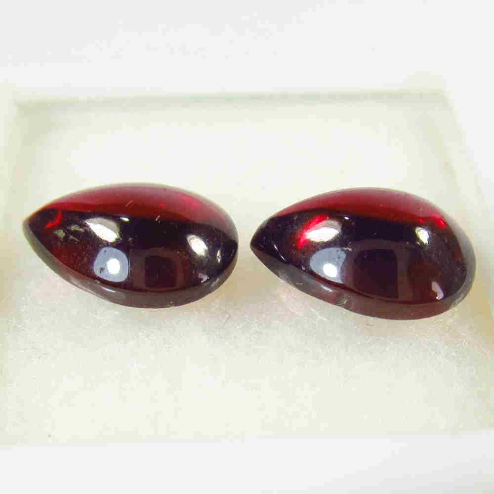 4.86 Cts Natural Garnet 2 pcs (1 of 2)