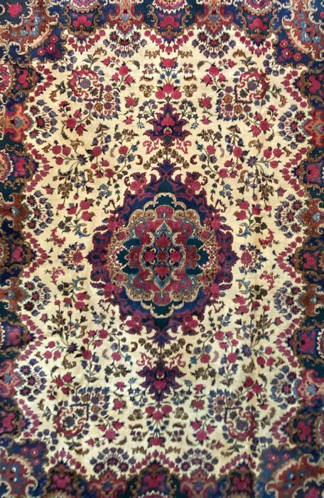 1940s Persian Antique Master Knotted Dorokhsh Lamb: Rug ID:1097 Origin:Persian Type: Area rug Woven:Hand Knotted Size:13’.6”x10’ Highlight Colors: red , light&dark blue , beige Design: Magnificent ,rare Dorokhsh Knot Density: 180-200 kpsi <br