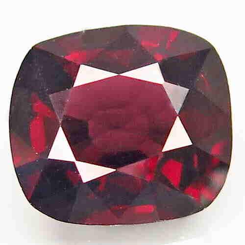 2,00 ct Natural Deep Red Spinel 2,00 ct (1 of 2)