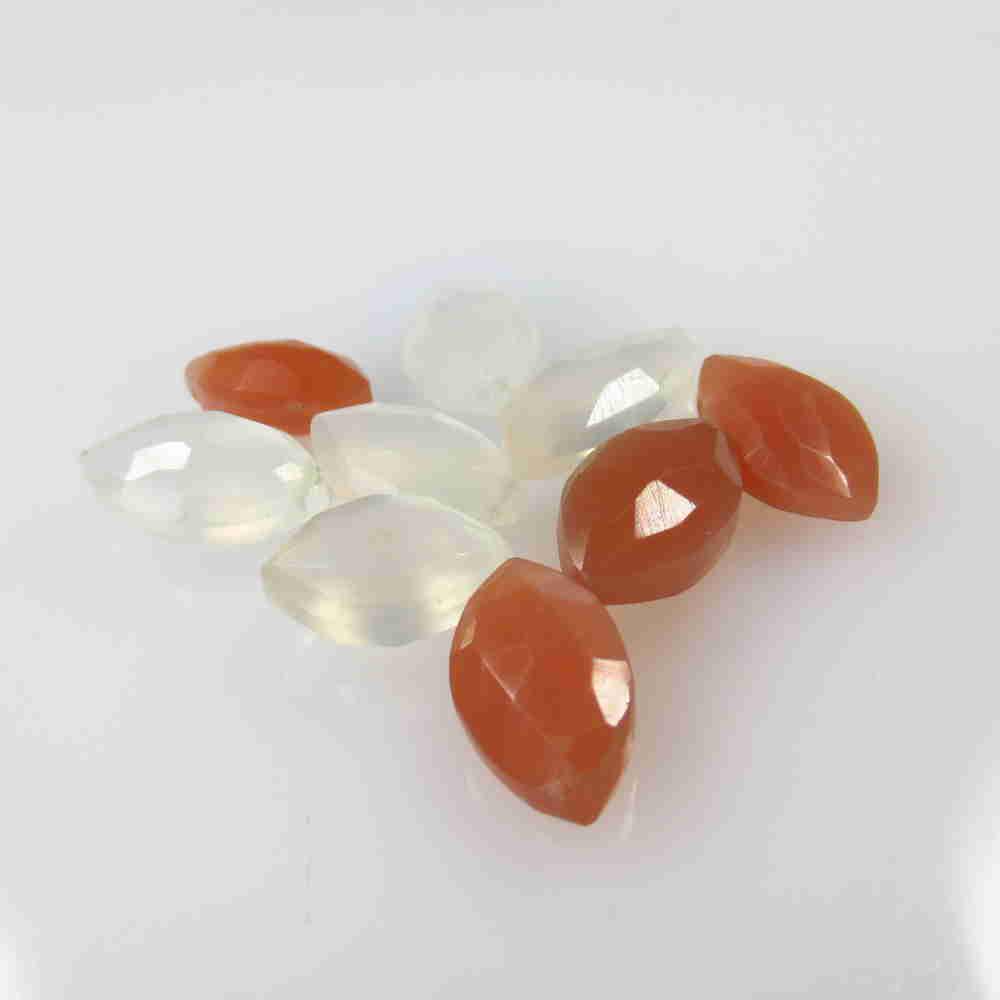 22.06 Ctw Natural 9 Drilled Moonstone Marquise Beads: No Reserve! Title: 22.06 Ctw Natural 9 Drilled Moonstone Marquise Beads Stone Clarity: Opaque Gemstone: Moonstone Beads Carat Weight: 22.06 Size/Dimensions: 10.9x7.1 - 13.6x7.5 mm / 9 PC's Additional