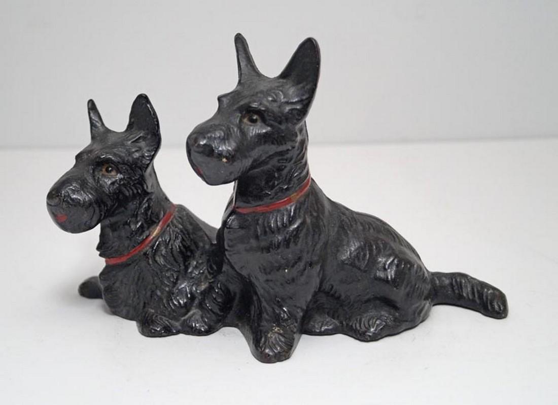 Double Scotties Dog Cast Iron Hubley Doorstop (1 of 6)