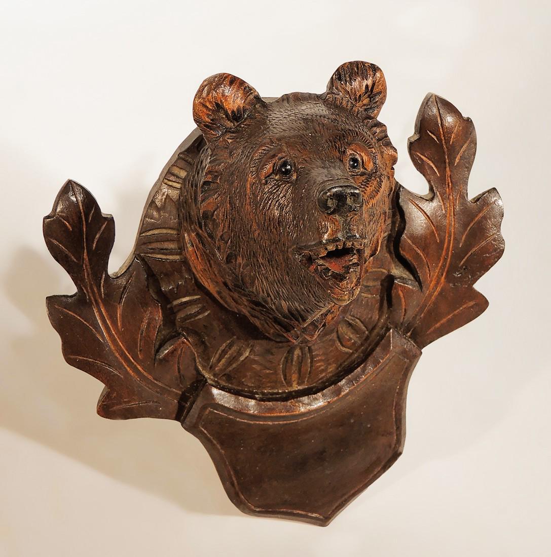 Black Forest Bear Head (1 of 4)