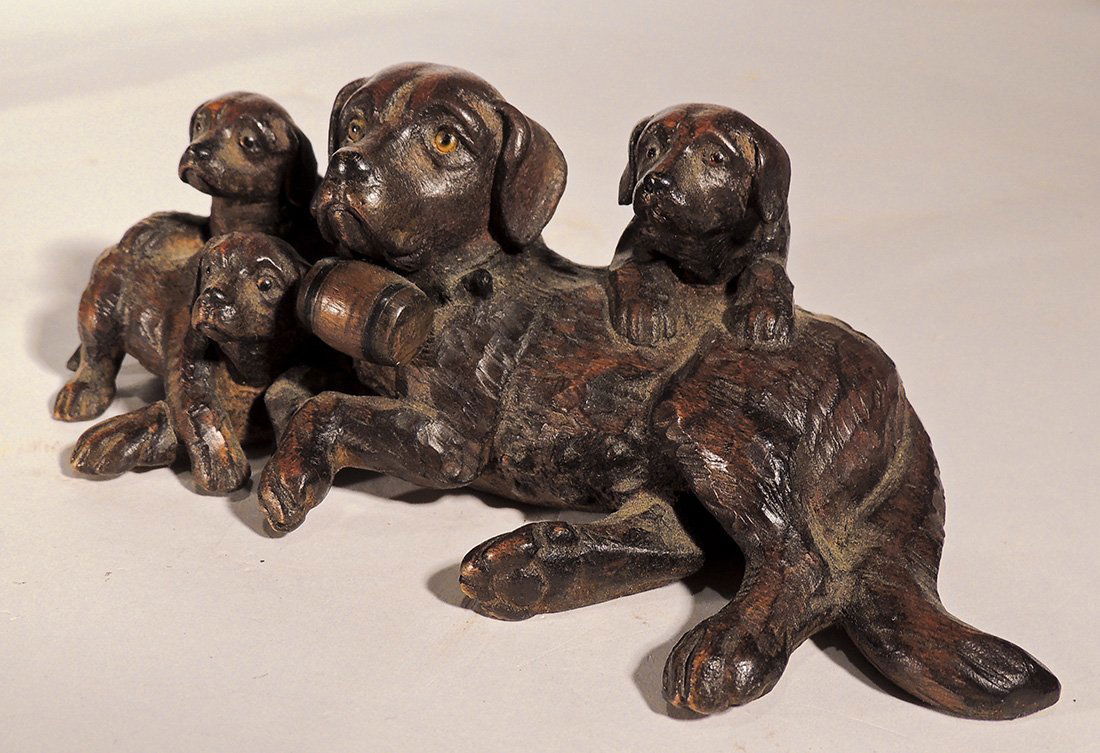 RARE miniature Black Forest Dog Family (1 of 6)