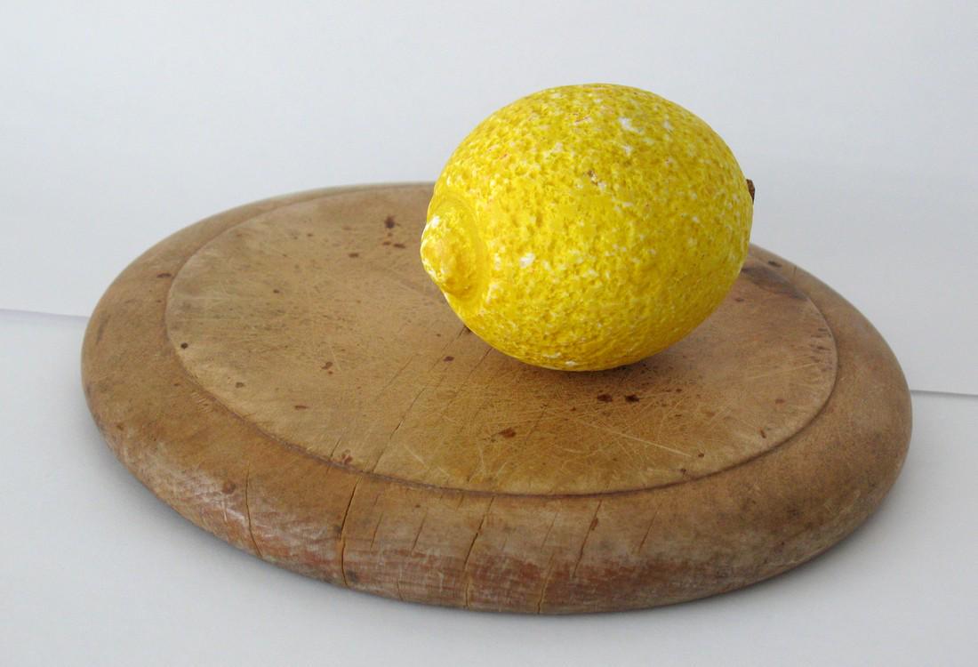 Vintage stone lemon. (1 of 1)