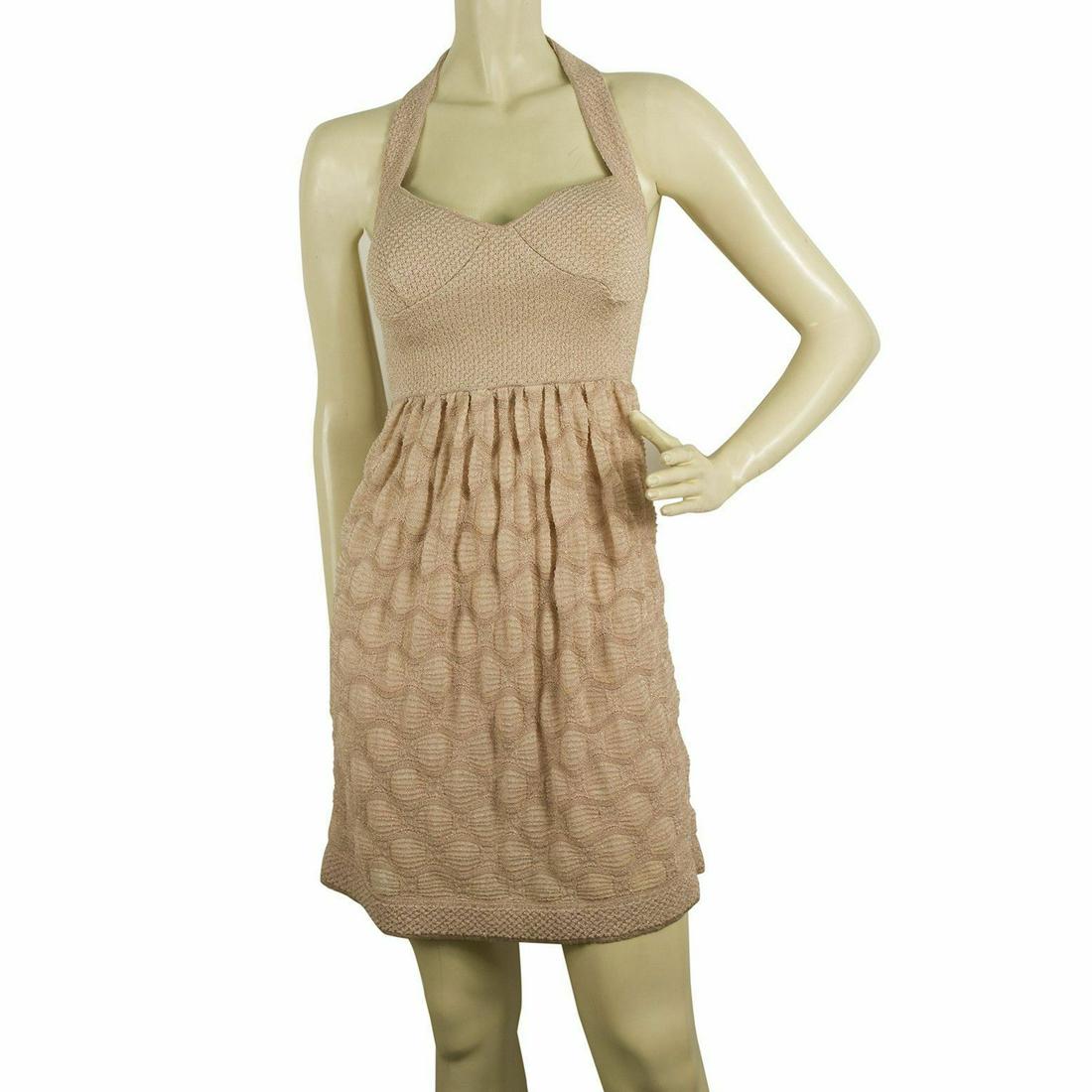 Missoni Pink with Metallic Thread Halter Neck T back: Missoni Pink with Metallic Thread Halter Neck T back Sleeveless Mini dress sz S Missoni Pink with Metallic Thread Halter Neck T back Sleeveless Mini dress sz S Beautiful and elegant Missoni pink knit