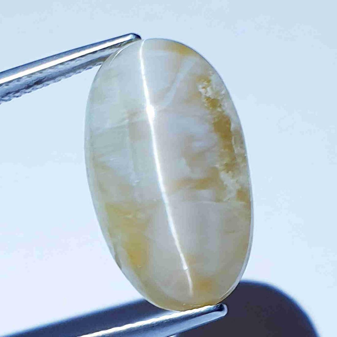 13.44 ct Natural Opal Cat's Eye (1 of 4)