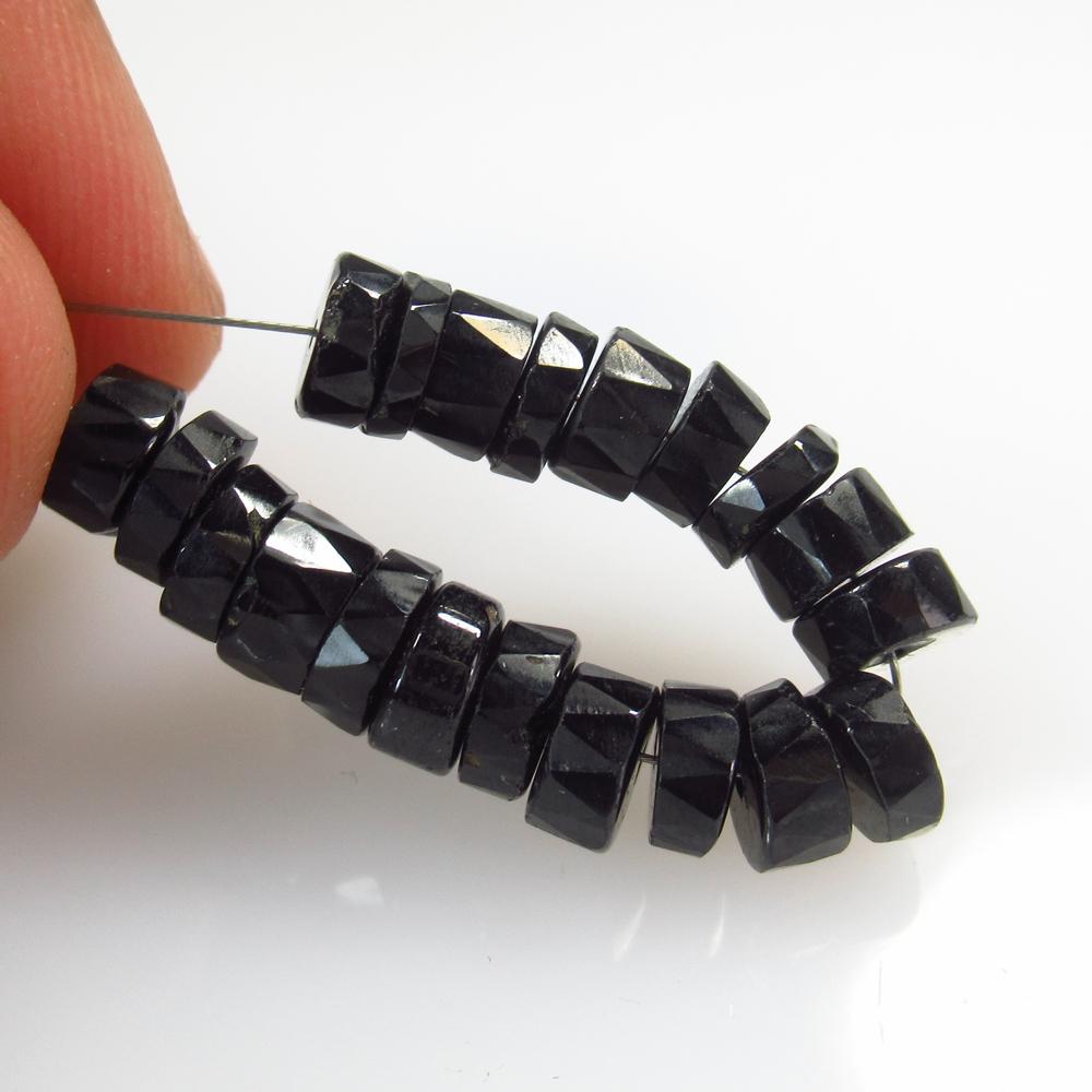 30.10 Ct Natural 20 Drilled Black Onyx Round Beads (1 of 2)