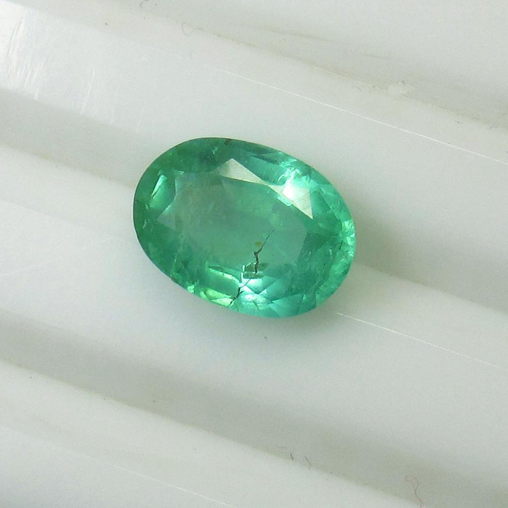 2.64 Ct Natural Zambian Emerald Oval Cut (1 of 2)