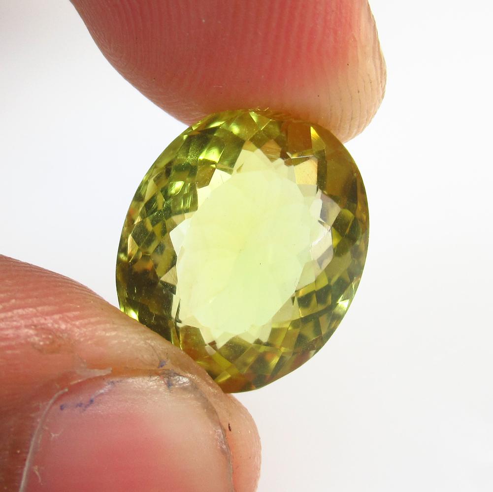 8.39 Ct Natural Lemon Quartz Oval Cut: No Reserve! Title: 8.39 Ct Natural Lemon Quartz Oval Cut Stone Clarity:VVS Gemstone: Natural Lemon Quartz Carat Weight: 8.39 Size/Dimensions: 15.00 x 12.20 x 8.30 mm Additional Information: Good Luste