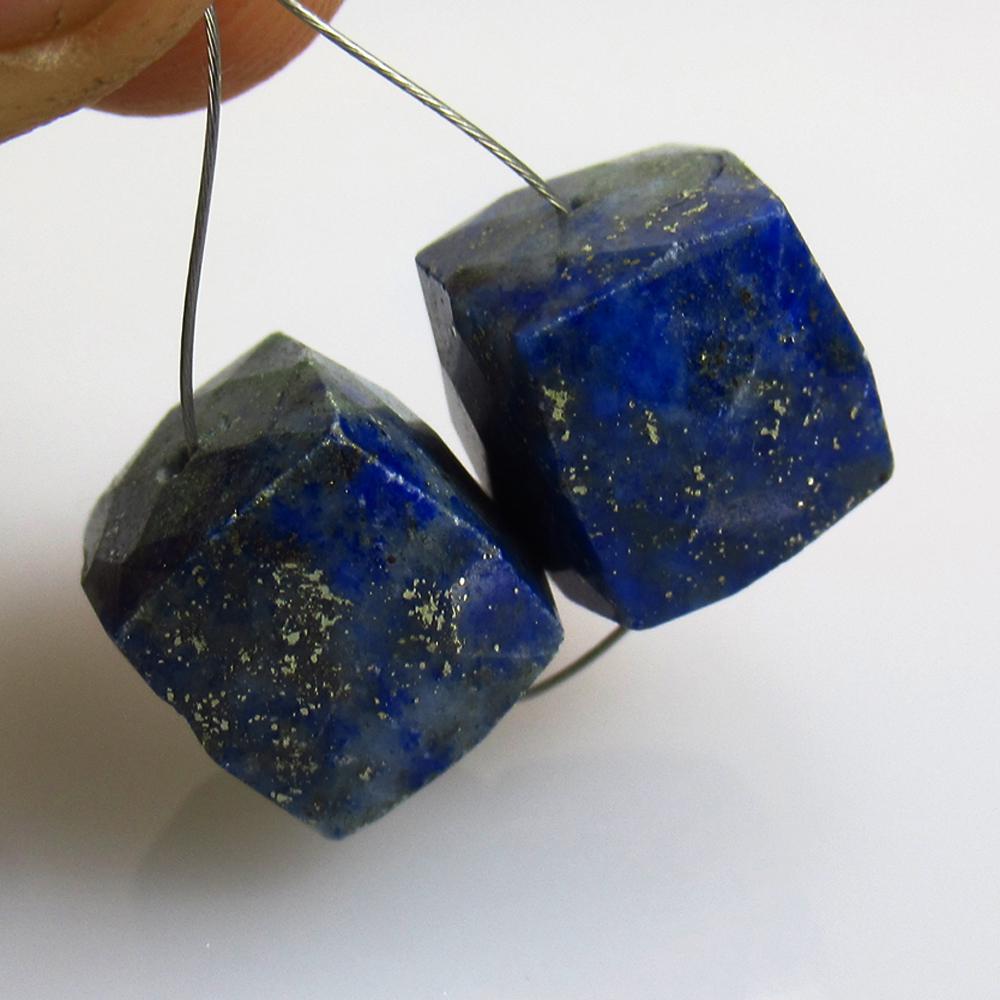 30.68 Ct Natural Lapis Lazuli Drilled Square Beads: No Reserve! Title: 30.68 Ct Natural Lapis Lazuli Drilled Square Beads Stone Clarity:Opaque Gemstone: Natural Lapis Lazuli Beads Carat Weight: 30.68 Size/Dimensions: 10.90 x 10.70 x 10.70 mm / 2 PC's A