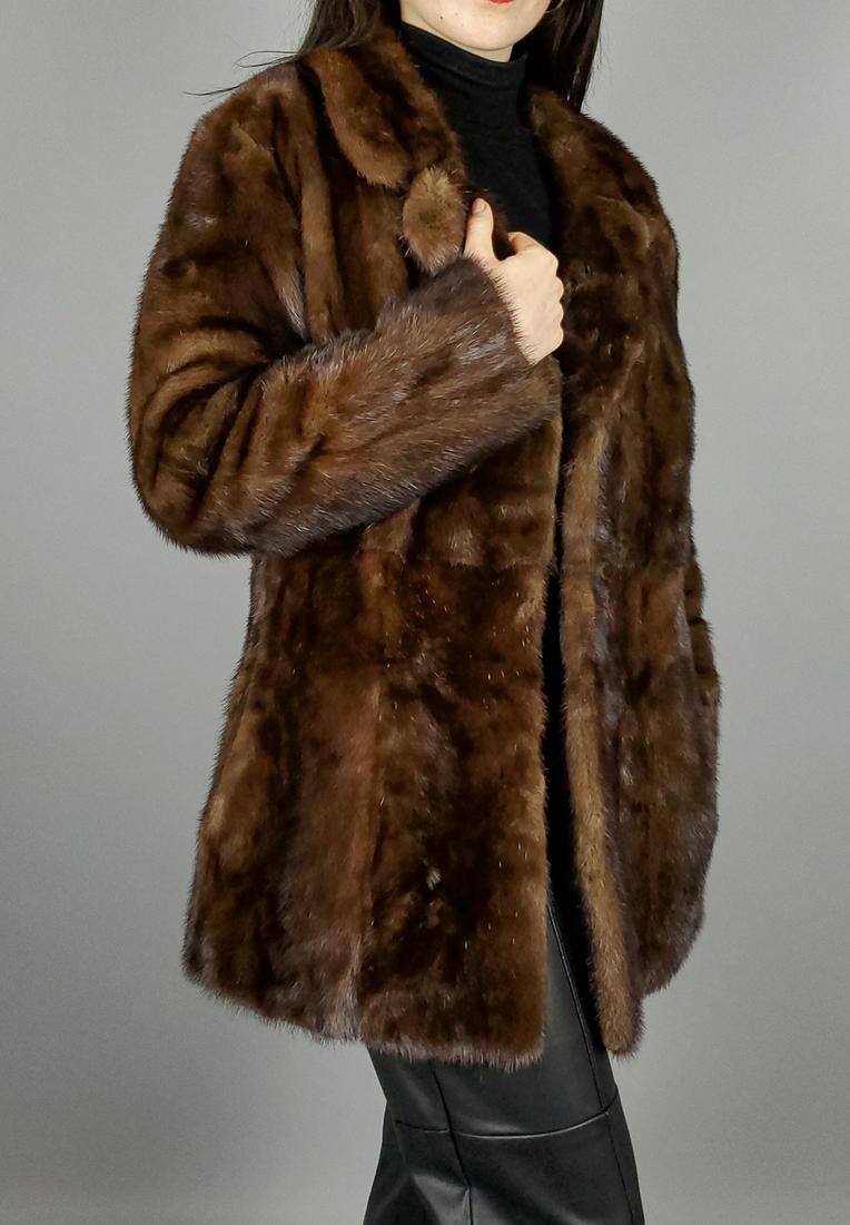 Bronw Mink Fur Jacket Size L (1 of 9)