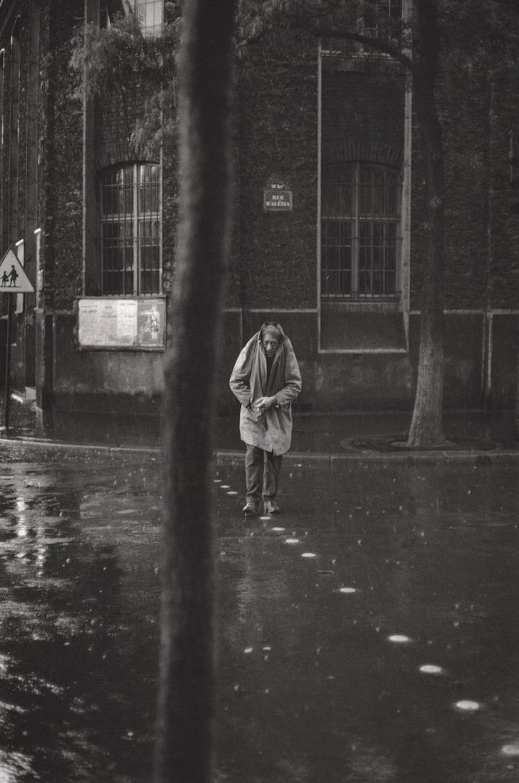 HENRI CARTIER-BRESSON -  Giacometti, Rue d’Alesia, 1961 (1 of 1)
