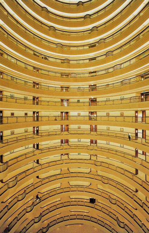 ANDREAS GURSKY - Shanghai, 2000 (1 of 1)