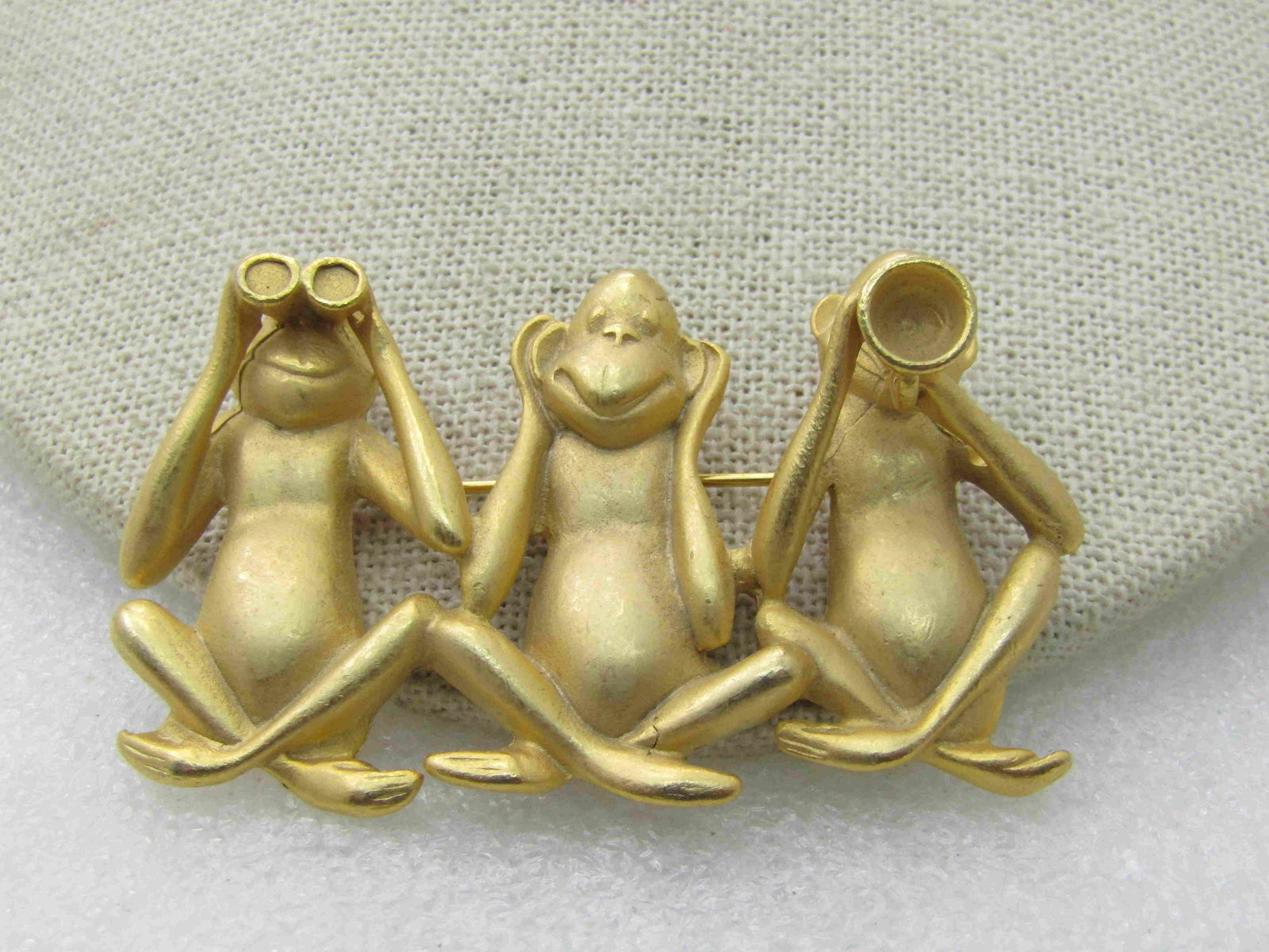 Vintage 3 Naughty Monkeys Brooch - See/Hear/Speak No (1 of 5)