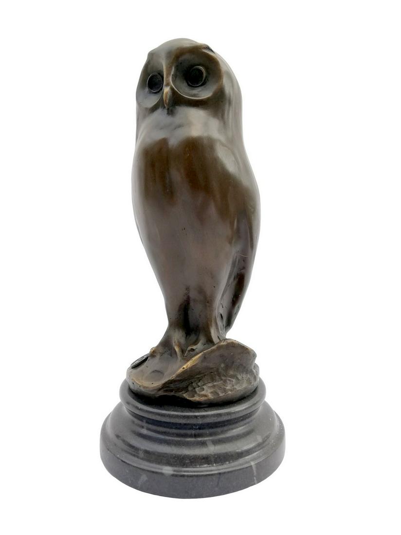 Bronze statue of a wise owl in Art-deco style (1 of 8)