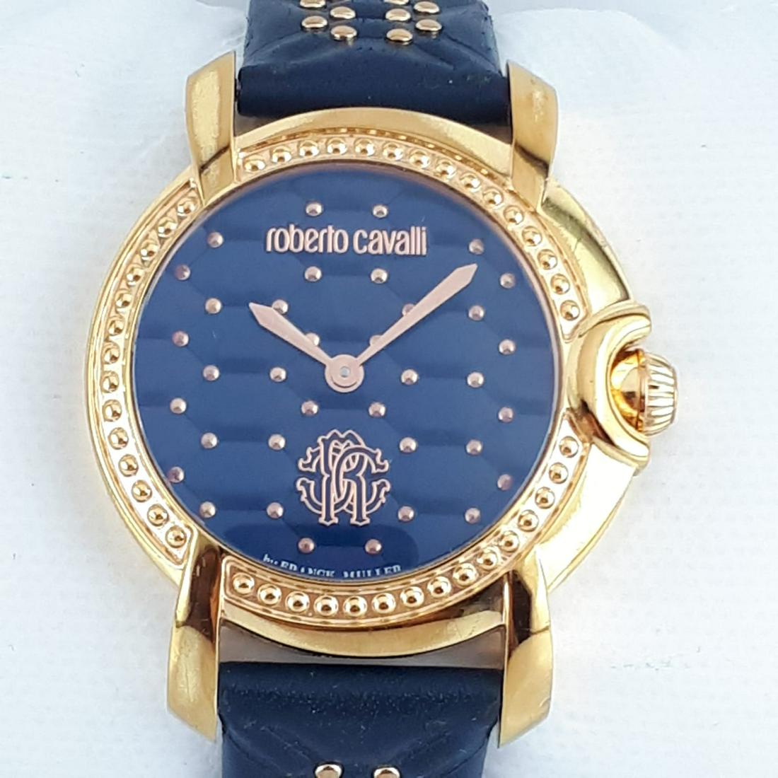 Roberto Cavalli by Franck Muller - 1L019 - Unisex -: Brand : Roberto Cavalli by Franck Muller Model : 1L019 Gender : Unisex Movement : Quartz Type : Analogue wristwatch Total Lenght : 20,5 cm / 8,07 inch (Including Watch Case) Case Size : 36 mm / 1,4