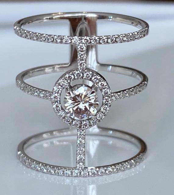 18 kt.White gold Ring with 1.20 ct Diamonds (1 of 10)