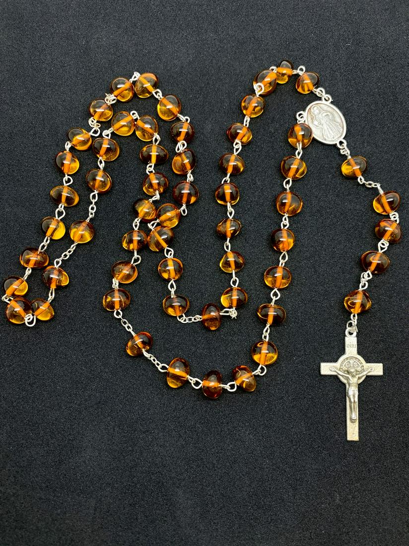 Vintage amber Catholic rosary 5 decades & cross (1 of 7)