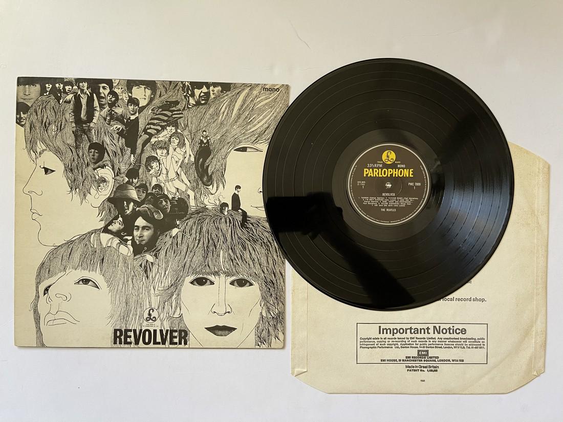 THE BEATLES - REVOLVER: Title: THE BEATLES - REVOLVER Additional Information: The Beatles – Revolver Label: Parlophone – PMC 7009 Format: Vinyl, LP, Album, Repress, Mono Country: UK Released: Jun 1981 Genre: Rock Style: 