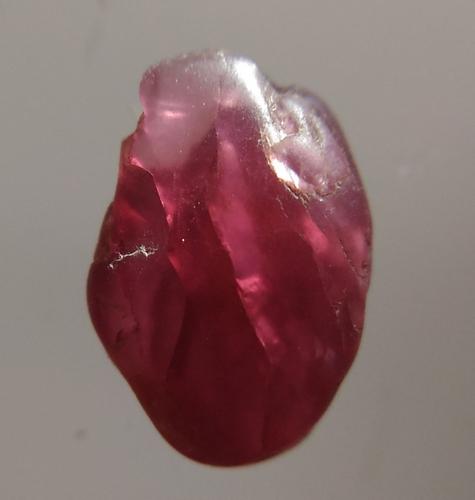 1.15 CT TRANSLUCENT SAPPHIRE (1 of 5)