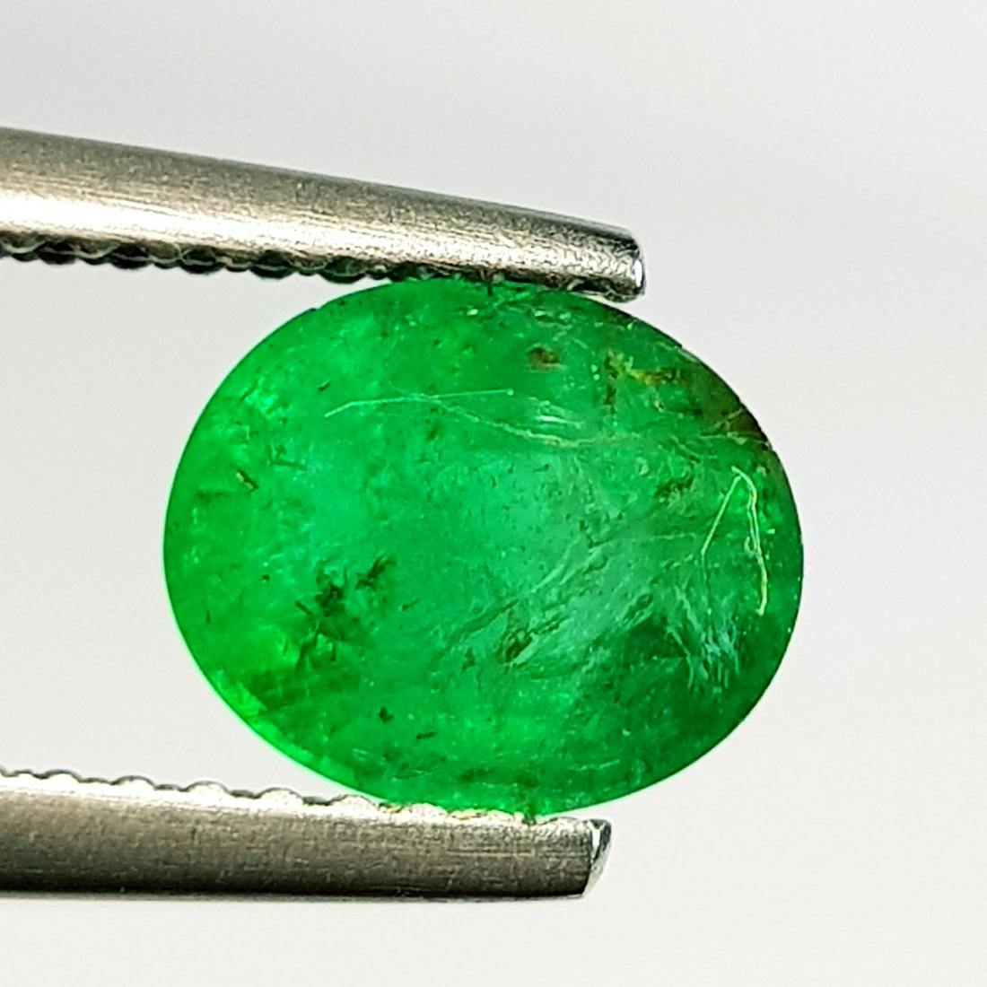 Natural Emerald Oval Cut 1.41 ct: No Reserve! Title: Natural Emerald Oval Cut 1.41 ct Color/Clarity:SI Carat Weight: 1.41 Size/Dimensions: 7.60 x 6.50 x 4.50 Additional Information: Oval - Zambia Shipping: Domestic: Flat-rate of $7.0