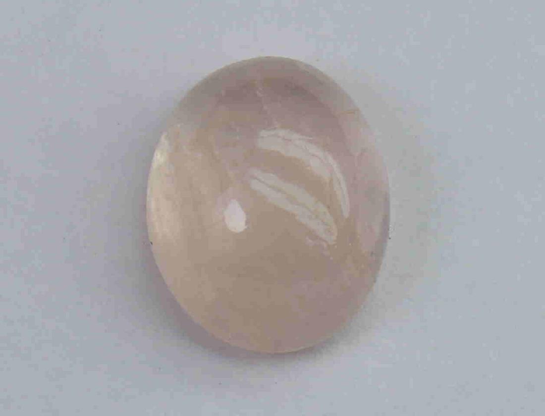 2.84 Ct Natural Morganite: No Reserve! Gemstone: Natural MorganiteOrigin: Africa Weight: 2.75 Carats Measurements: 9.9x7.8x4.8 mm Shape : Oval Cabochon Colour: Peach Transparency: translucent Shipping: Domestic: Flat-rate of $7