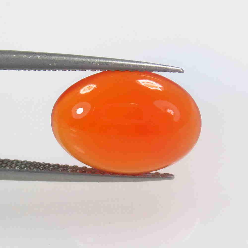 4.35 Ctw Natural Orange Carnelian Oval Cab: No Reserve! Title: 4.35 Ctw Natural Orange Carnelian Oval Cab Color/Clarity: Semi-Transparent Gemstone:Carnelian Carat Weight: 4.35 Size/Dimensions: 13.70 x 9.80 x 4.40 mm Additional Information: Exce
