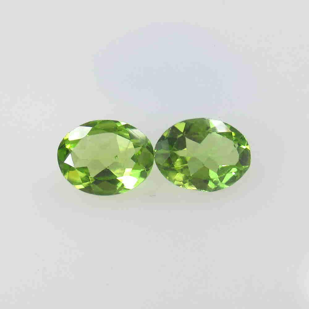 3.13 Ctw Natural Peridot Oval Pair: No Reserve! Title: 3.13 Ctw Natural Peridot Oval Pair Color/Clarity: VVS Gemstone:Peridot Carat Weight: 3.13 Size/Dimensions: 8.70 x 6.60 x 3.60 mm / 2 PC's Additional Information: Top Class Luster / 