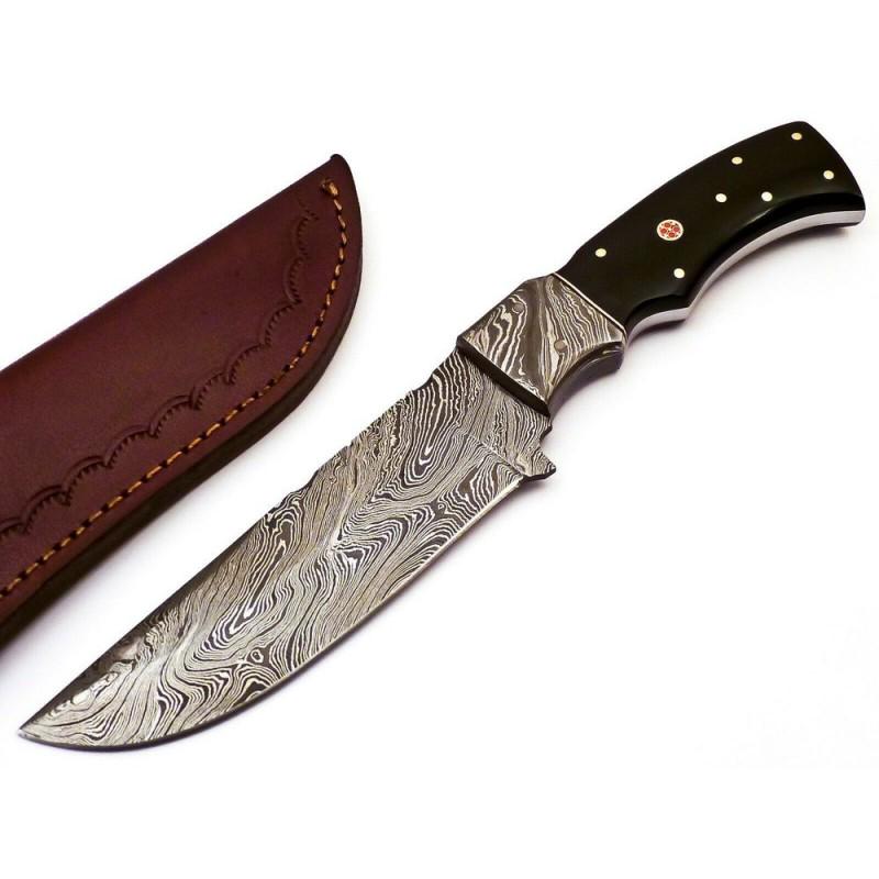 Sharp damascus steel knife handmade buffalo horn: Knife "Frankfort" Damascus knives are very durable, look great and keep sharpness perfectly. Damascus steel has high quality contents to give it an excellent edge and sharp cutting ability. The blade 
