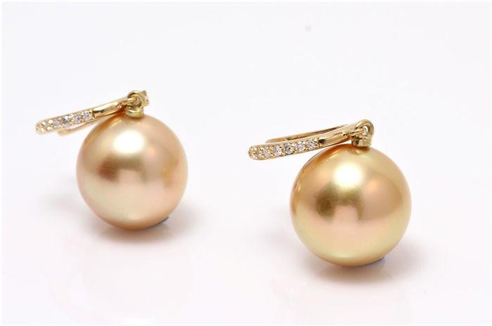 11x12mm Round Golden South Sea Pearls - 18 kt. Yellow (1 of 8)