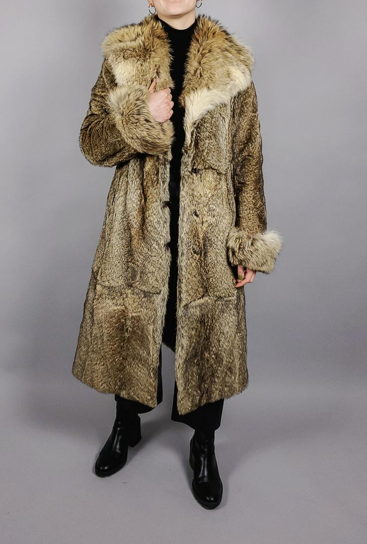 RARE WOLF FUR COAT SIZE M (1 of 9)