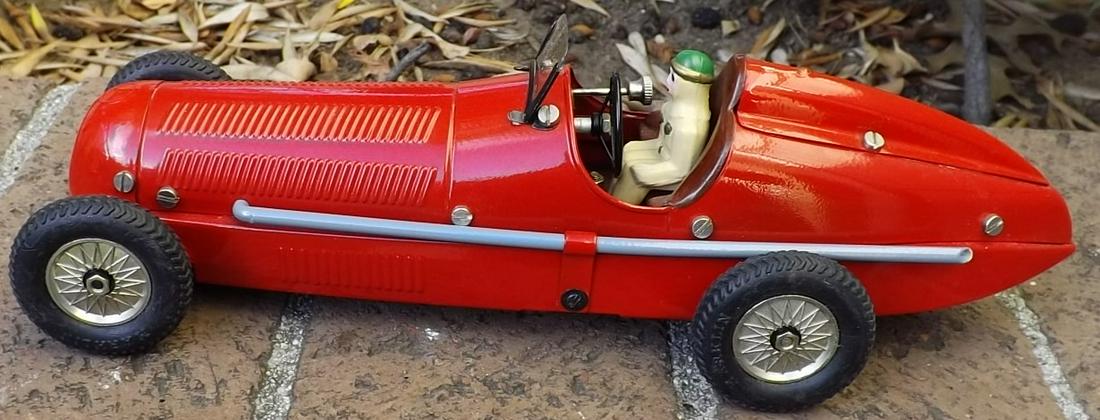 Marklin Mercedes W154 racecar, 1:16, rarer red version, (1 of 5)