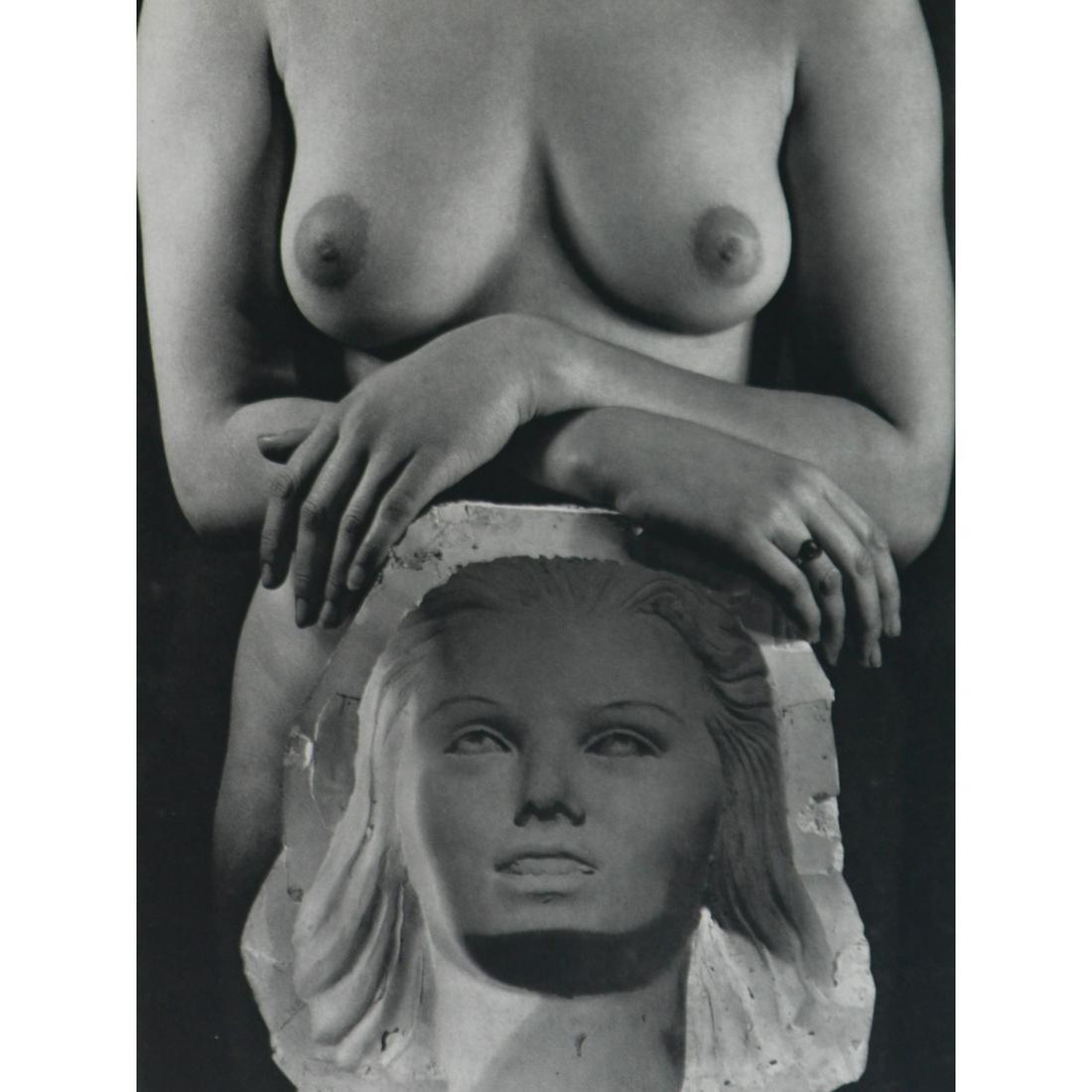 ANDRE KERTESZ - Study Nude, New York, 1939: Artist: ANDRE KERTESZ Print Title: Study Nude, 1939 Medium: Sheet-Fed Gravure Printing date: 1970's Printed in Japan Image size approx. 8.5 x 6 inches Andre Kertesz (1894-1985) born Kertesz Andor, was