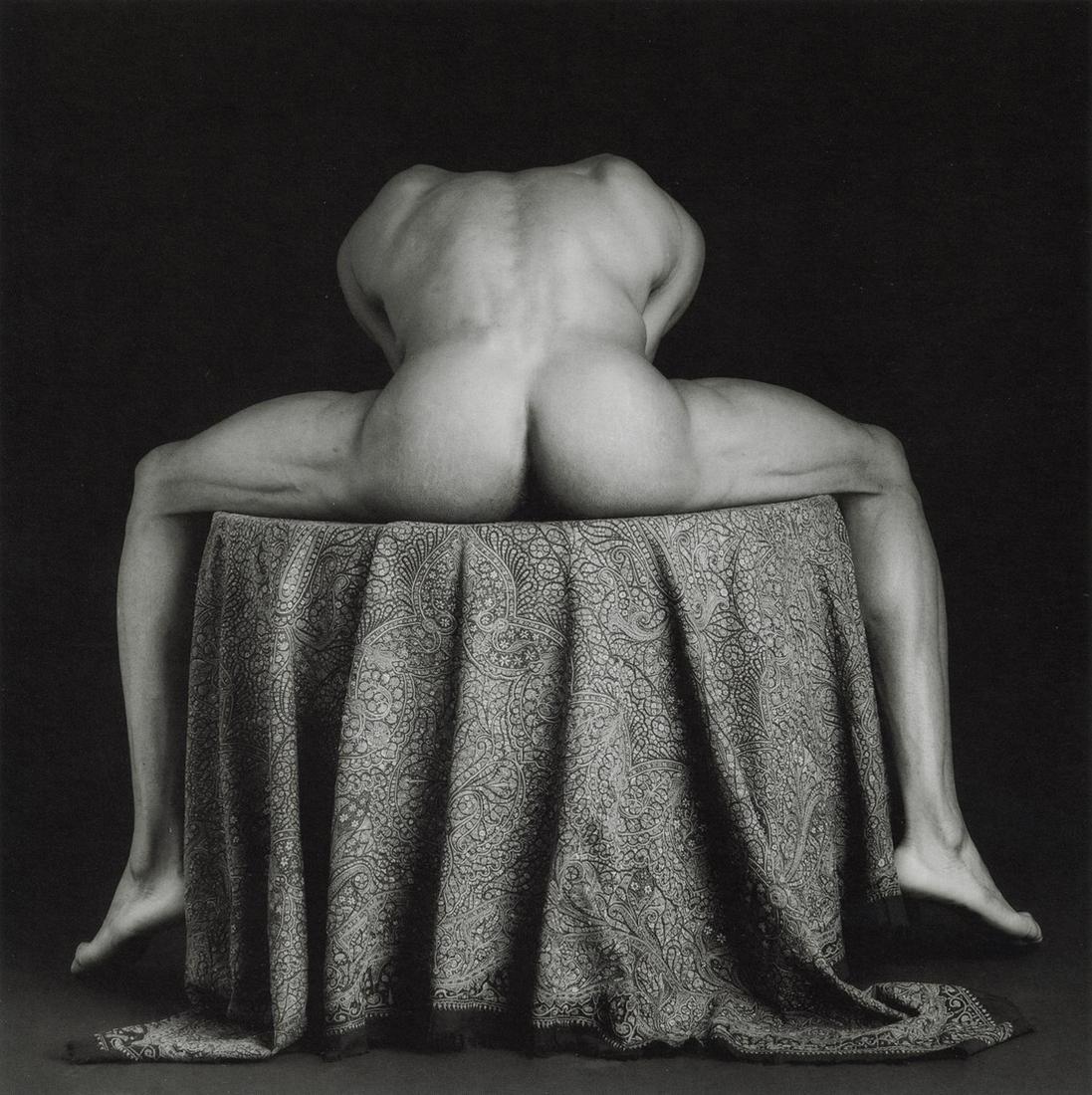 ROBERT MAPPLETHORPE - Carlton, 1988 (1 of 1)