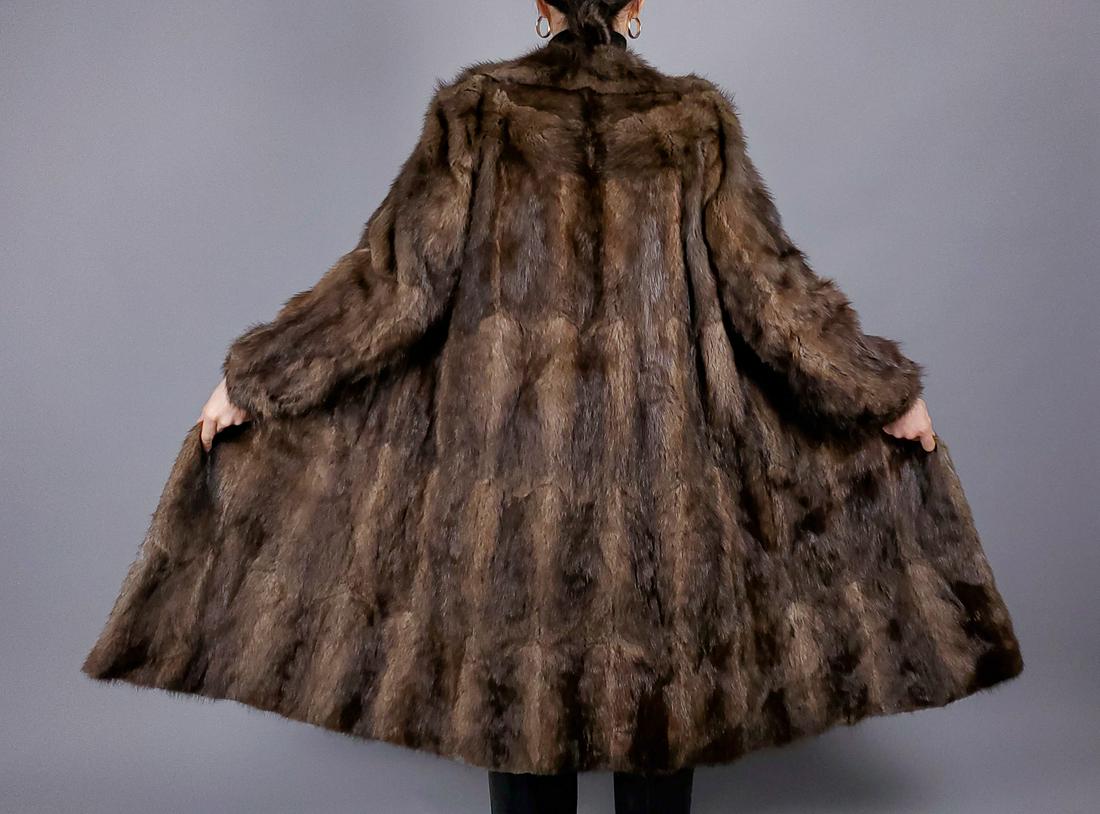 BROWN MINK FUR COAT SIZE M (1 of 12)