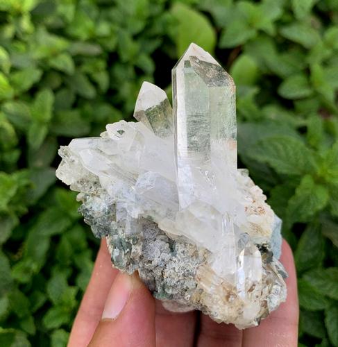 116 Gram Beautiful Clear Natural Quartz Specimen (1 of 4)