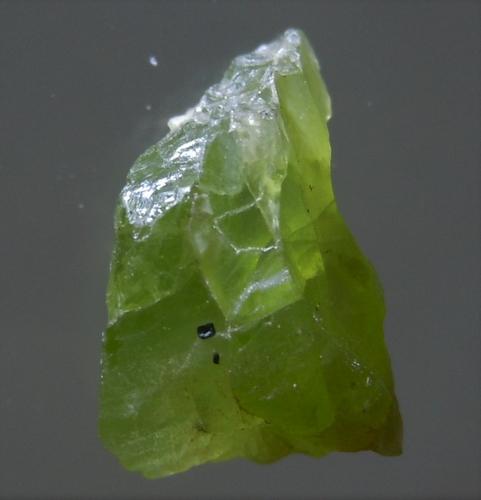 3.4 CT VIVID GREEN PERIDOT - UNTREATED GEMSTONE (1 of 5)