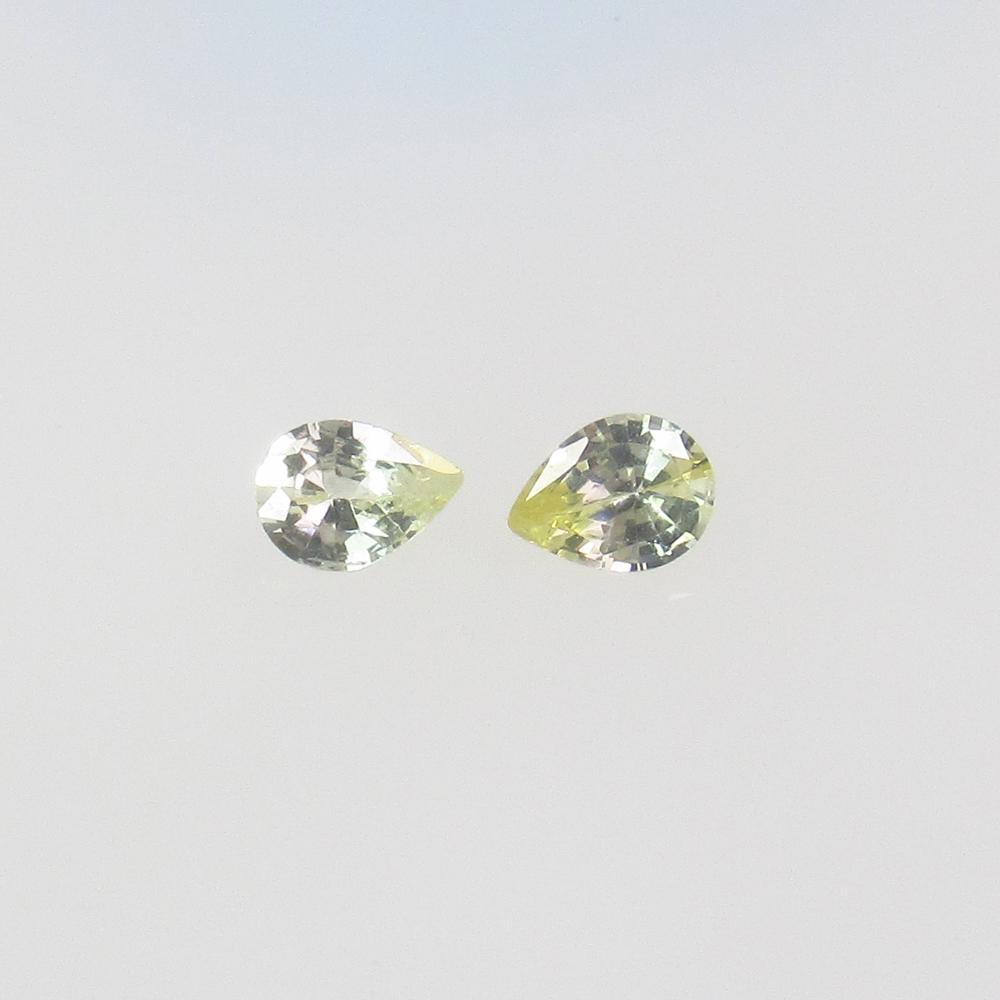 0.35 Ct Natural Unheated Yellow Sapphire Pear Pair: No Reserve! Title: 0.35 Ct Natural Unheated Yellow Sapphire Pear Pair Stone Clarity: VVS Gemstone: Natural Sapphire Carat Weight: 0.35 Size/Dimensions: 4.00 x 3.00 x 1.80 mm / 2 PC's Additional Inform