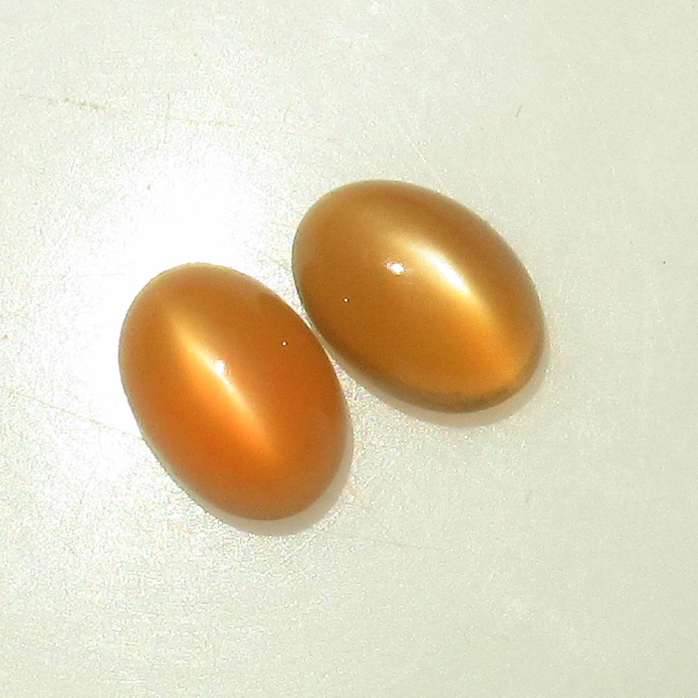 3.15 Ct Natural Orange Moonstone Oval Pair (1 of 2)