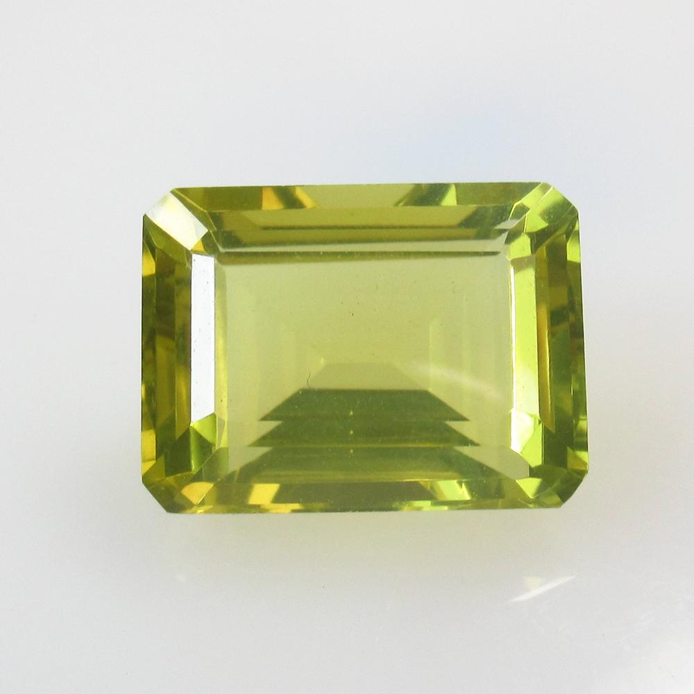 12.44 Ct Natural Lemon Quartz Octagon Cut: No Reserve! Title: 12.44 Ct Natural Lemon Quartz Octagon Cut Stone Clarity: VVS Gemstone: Natural Lemon Quartz Carat Weight: 12.44 Size/Dimensions: 16.10 x 12.10 x 8.60 mm Additional Information: Good