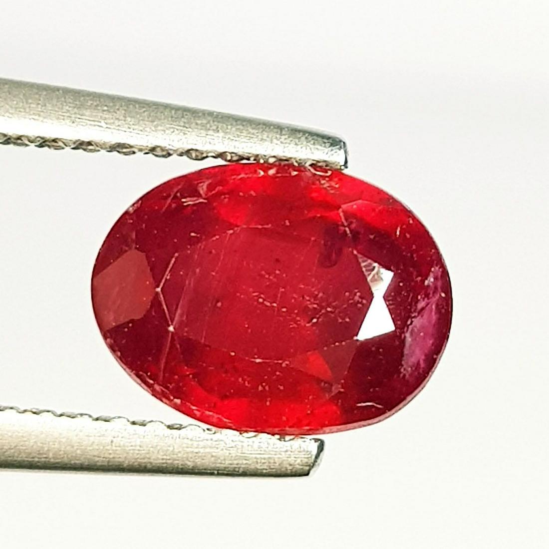 2.60 Ct  Natural Ruby Oval Cut (1 of 4)