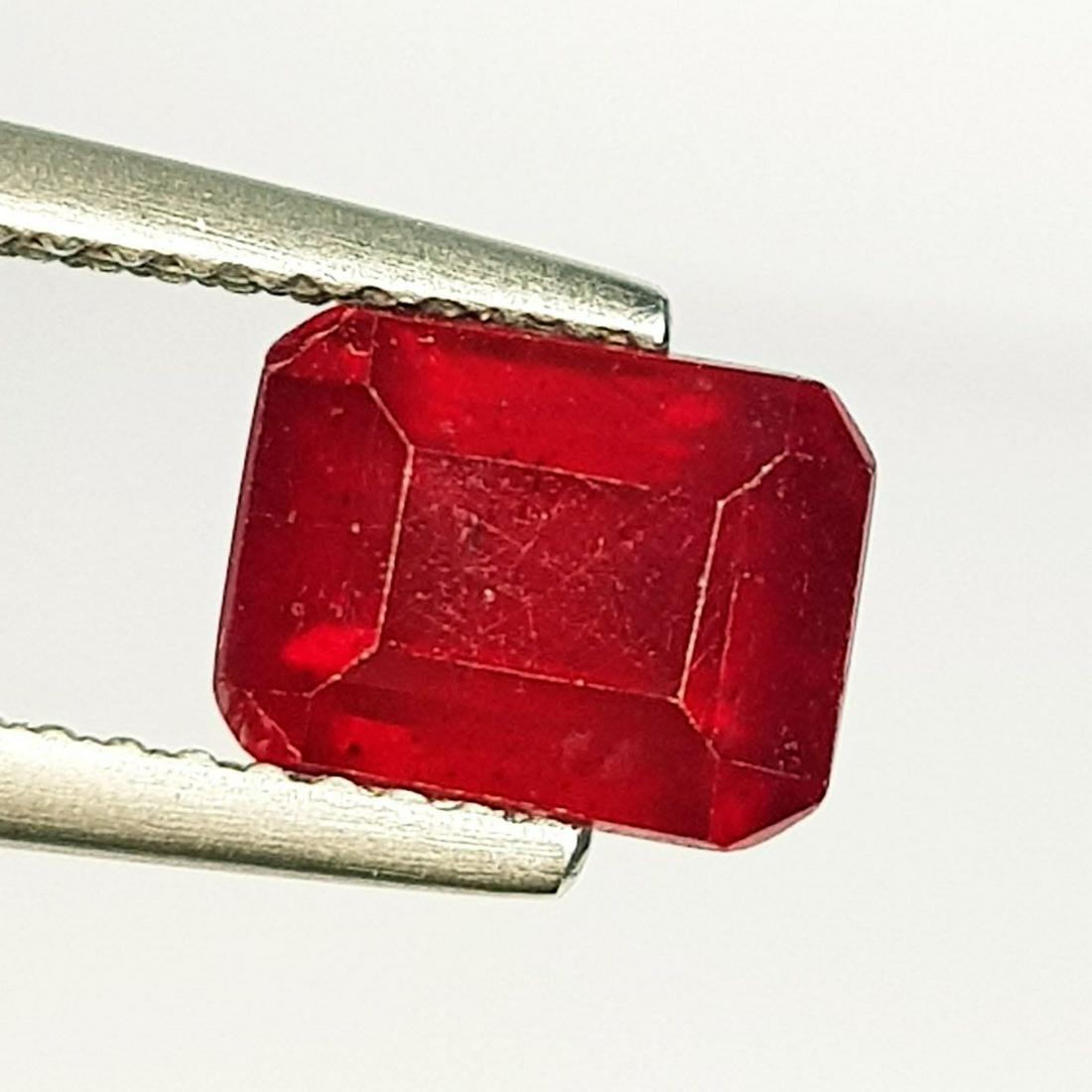 2.78 Ct  Natural Ruby Octagon Cut (1 of 4)