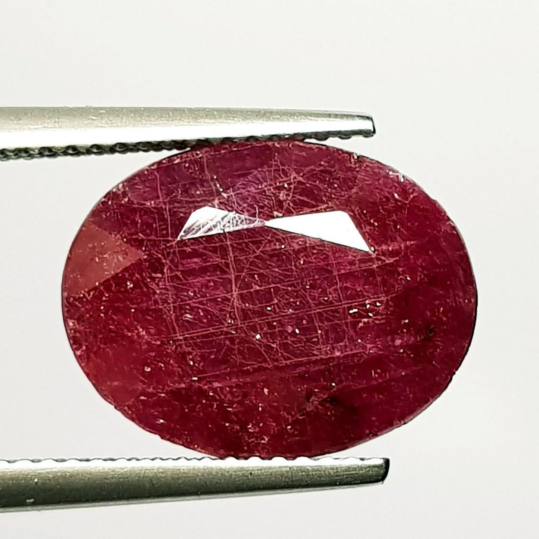 9.07 ct Natural Faceted Ruby (1 of 4)