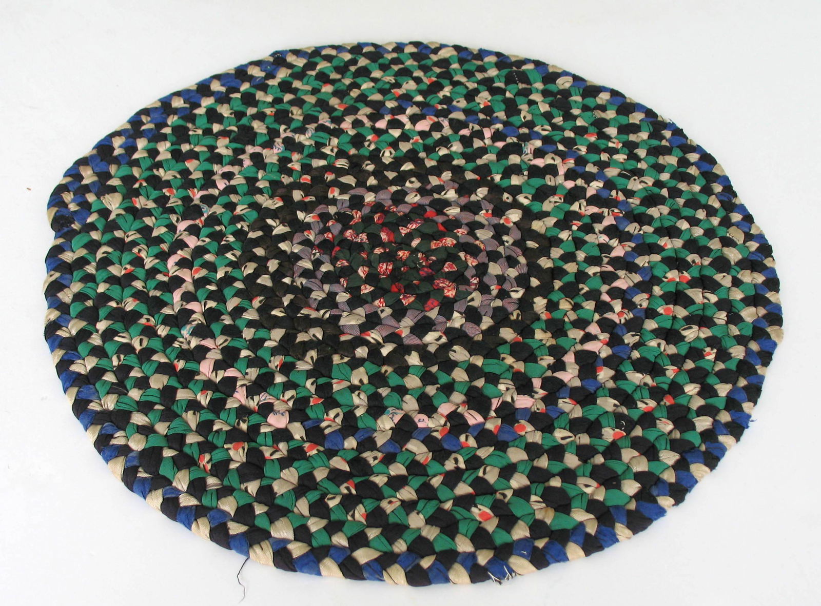 Vintage New England braided mat (1 of 1)