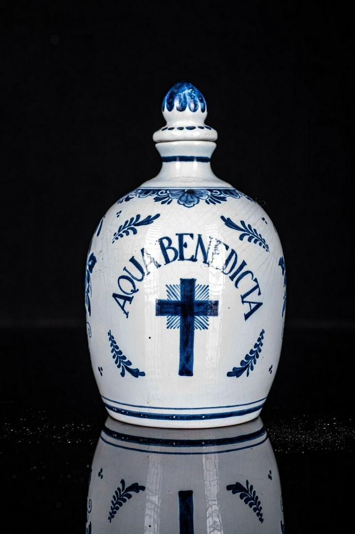 Handpainted ceramic jug meant to contain holy water (1 of 1)