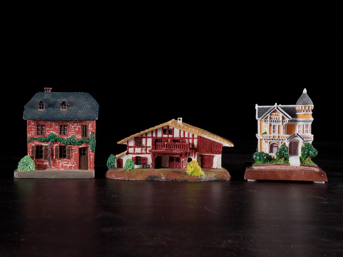 3 original miniatures houses "maison de france" (1 of 1)