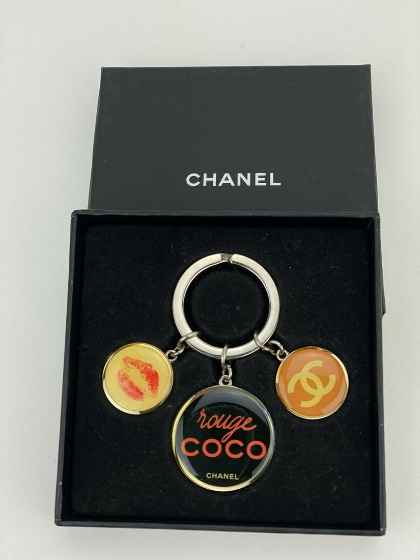 CHANEL COCO ROUGE Key Ring Holder Charm Bag Charm Lips (1 of 12)